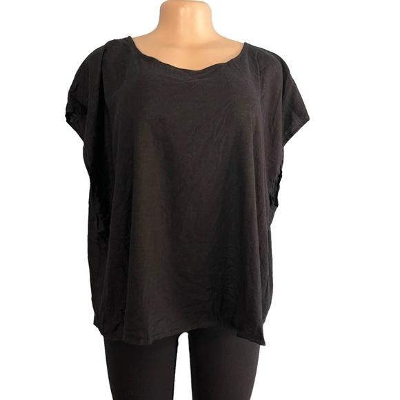 3/$30 🍂 Torrid Linen Cross Back Crop Top Black - Picture 2 of 9